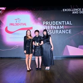 Prudential gianh giai thuong HR Excellence Awards 2024 Singapore